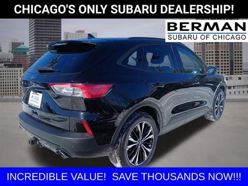 Agate Black Metallic 2022 Ford Escape SEL