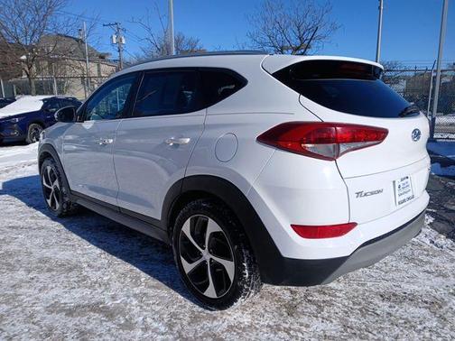 2017 Hyundai TUCSON Sport