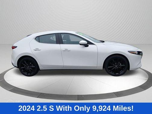 Snowflake White Pearl 2024 Mazda Mazda3 FWD w/Premium Package