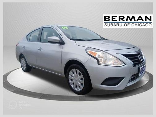 Brilliant Silver Metallic 2019 Nissan Versa 1.6 SV