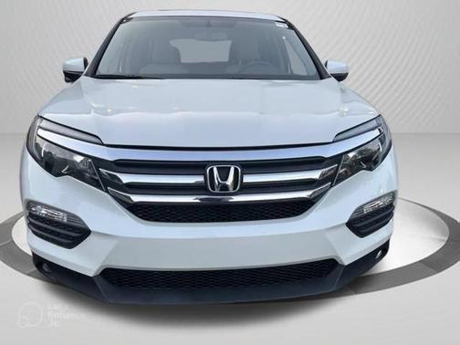 White Diamond Pearl 2016 Honda Pilot EX-L