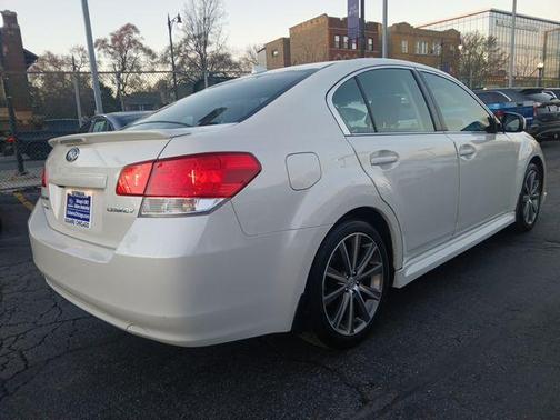 2014 Subaru Legacy 2.5i Sport
