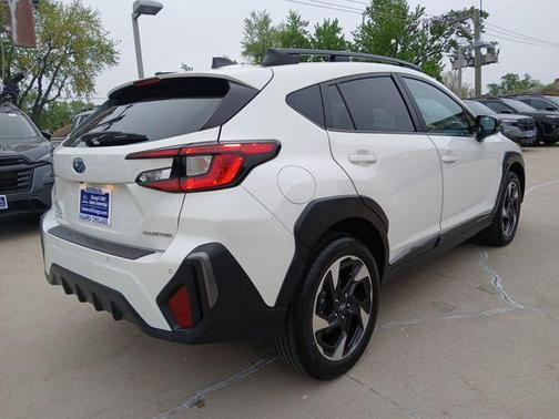 Crystal White Pearl 2024 Subaru Crosstrek Limited