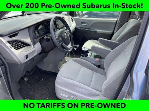 2018 Toyota Sienna LE