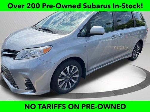 2018 Toyota Sienna LE
