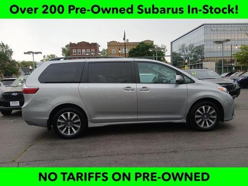 2018 Toyota Sienna LE