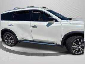 Majestic White 2023 INFINITI QX60 SENSORY