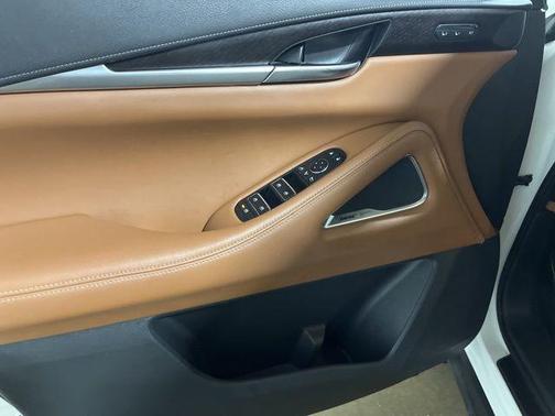 Majestic White 2023 INFINITI QX60 SENSORY