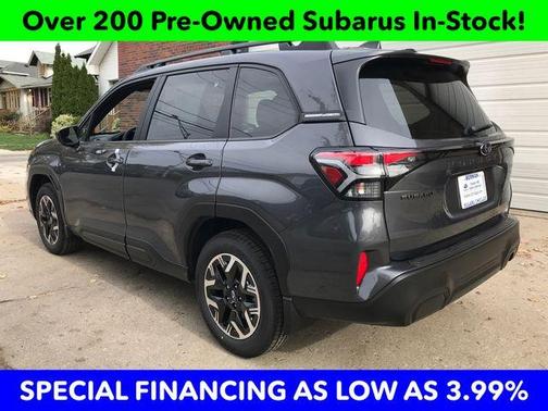 2025 Subaru Forester Premium