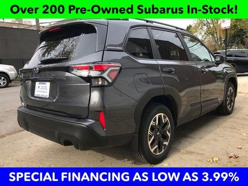 2025 Subaru Forester Premium