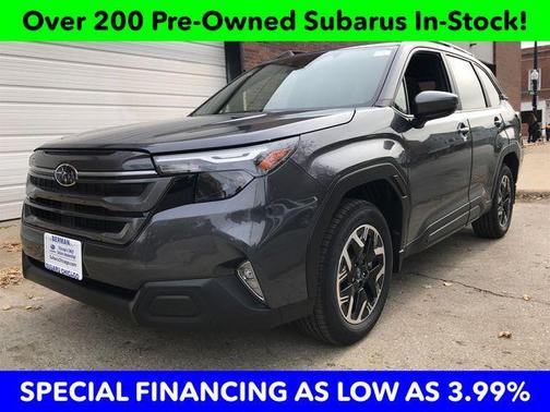 2025 Subaru Forester Premium