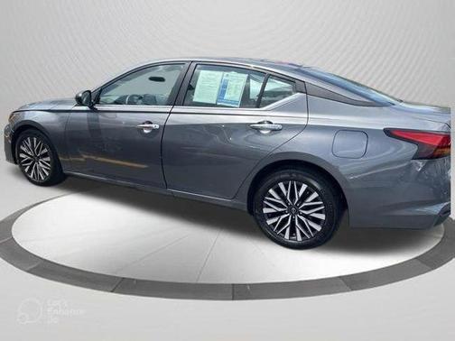 Gun Metallic 2025 Nissan Altima SV