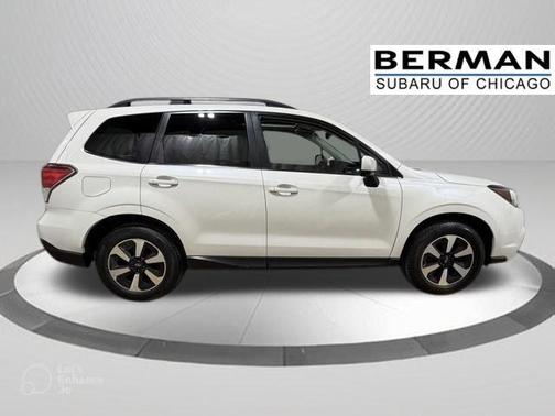 Crystal White Pearl 2017 Subaru Forester 2.5i Limited