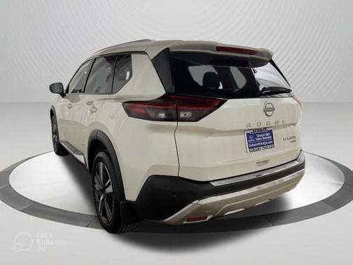 White 2023 Nissan Rogue Platinum