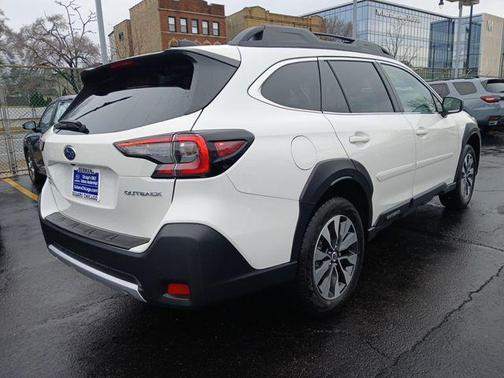 Crystal White Pearl 2025 Subaru Outback Limited