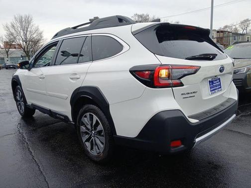 Crystal White Pearl 2025 Subaru Outback Limited