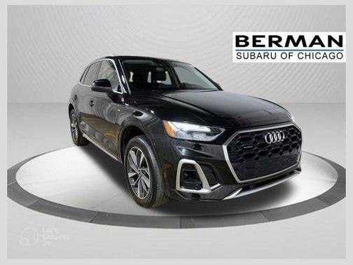 Mythos Black Metallic 2022 Audi Q5 45 S line quattro Premium