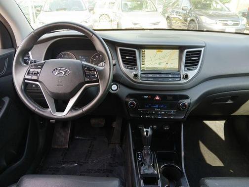 2016 Hyundai TUCSON Limited