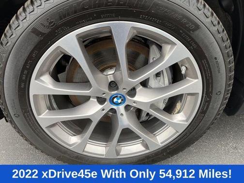Dark Graphite Metallic 2022 BMW X5 PHEV xDrive45e