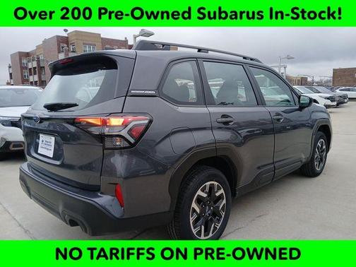 2025 Subaru Forester Base