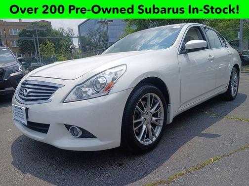 2011 INFINITI G37x Base