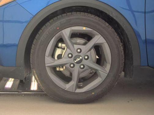Deep Sea Blue 2025 Kia K4 LXS