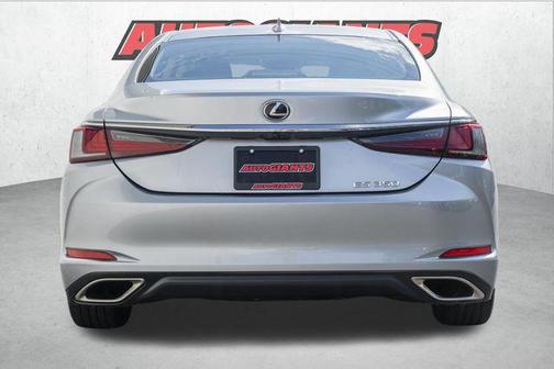 2022 Lexus ES 350 Base
