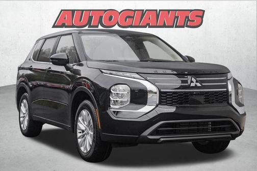 2025 Mitsubishi Outlander ES 2.5 S-AWC
