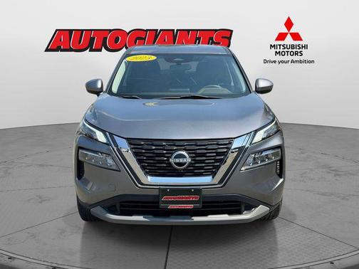 Gun Metallic 2023 Nissan Rogue SV