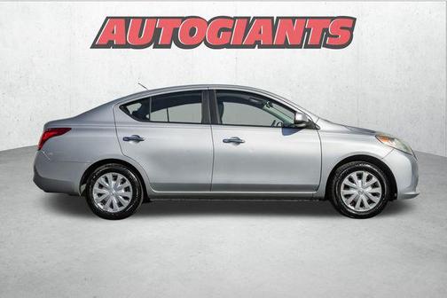 2012 Nissan Versa 1.6 S
