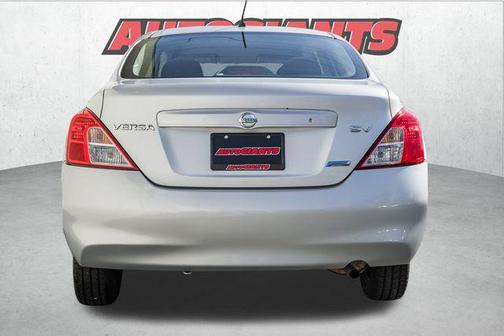 2012 Nissan Versa 1.6 S