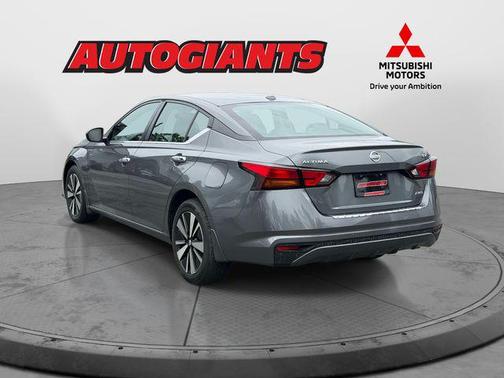 Gun Metallic 2022 Nissan Altima 2.5 SV