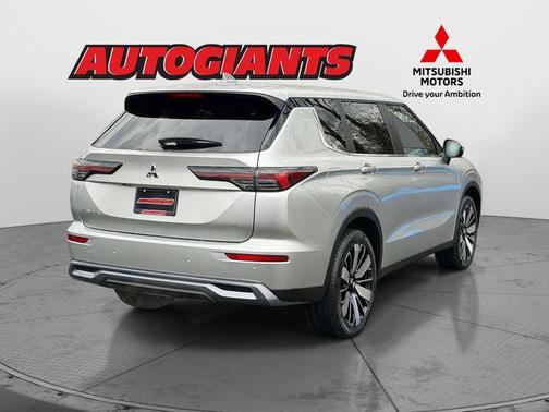 2026 Mitsubishi Outlander SE 2.5 2WD