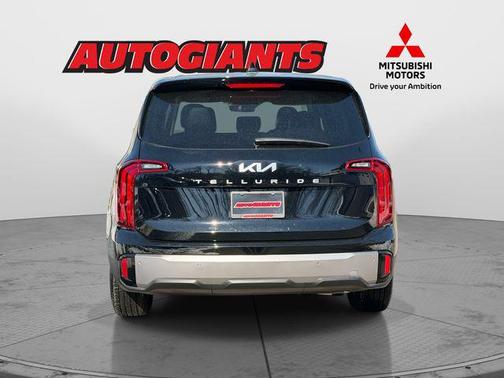 2024 Kia Telluride LX