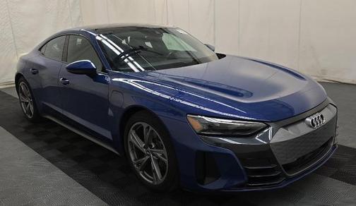 2022 Audi e-tron GT Premium Plus