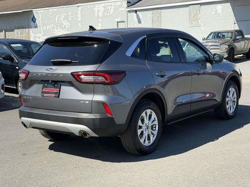Carbonized Gray Metallic 2024 Ford Escape Active