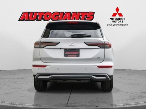 2025 Mitsubishi Outlander SE 2.5 2WD