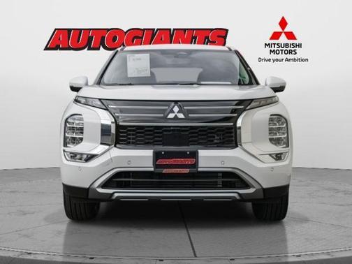 2025 Mitsubishi Outlander SE 2.5 2WD