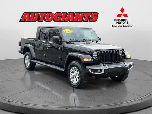 2023 Jeep Gladiator Sport S