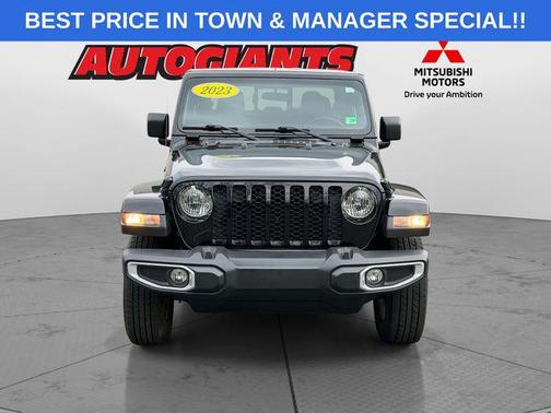 2023 Jeep Gladiator Sport S