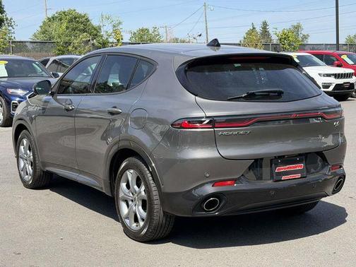 Gray Cray 2024 Dodge Hornet R/T EAWD