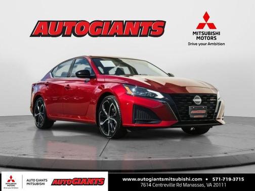 2023 Nissan Altima SR FWD