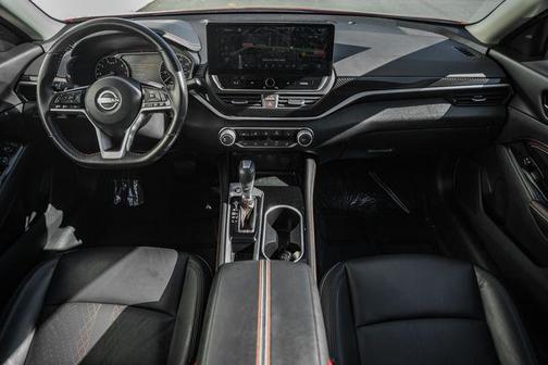 2023 Nissan Altima SR FWD