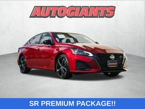 2023 Nissan Altima SR FWD