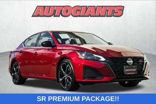 2023 Nissan Altima SR FWD