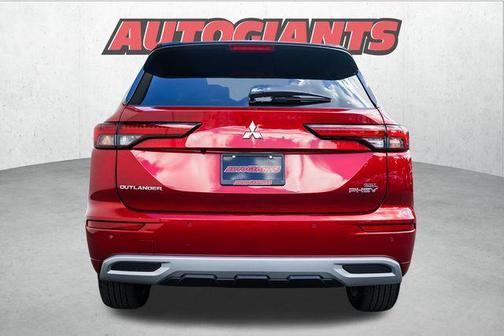 2025 Mitsubishi Outlander PHEV SEL