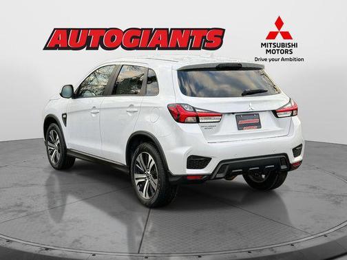 2025 Mitsubishi Outlander Sport 2.0 ES