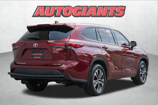 2021 Toyota Highlander XLE
