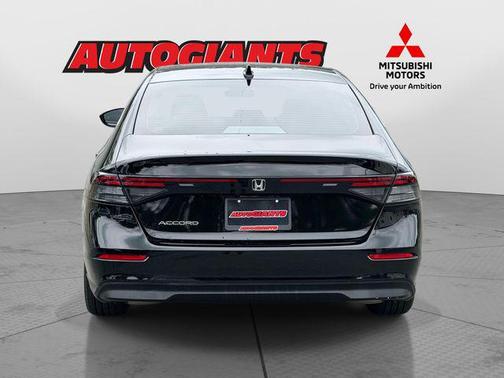 Crystal Black Pearl 2024 Honda Accord EX
