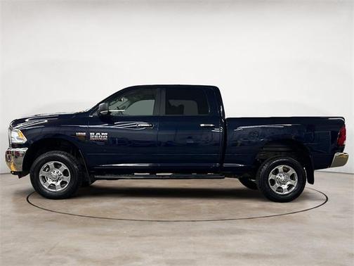 2017 RAM 2500 Big Horn Crew Cab 4x4 6'4' Box